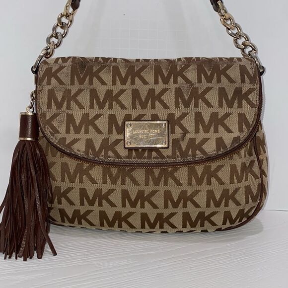 Michael Michael Kors Brown Canvas Foldover Jet Set Signature Shoulder Bag - Picture 1 of 17